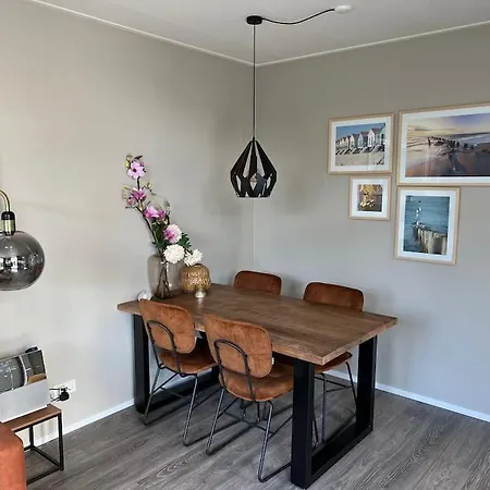 Cube 8 - Neues Im Am Badesee