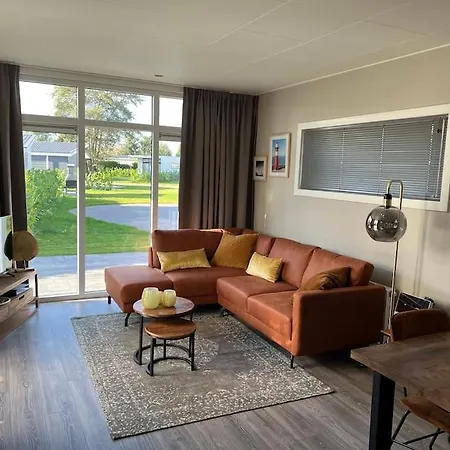 Cube 8 - Neues Im Am Badesee *