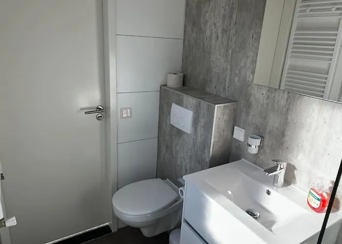 Cube 8 - Neues Im Am Badesee * Lathum